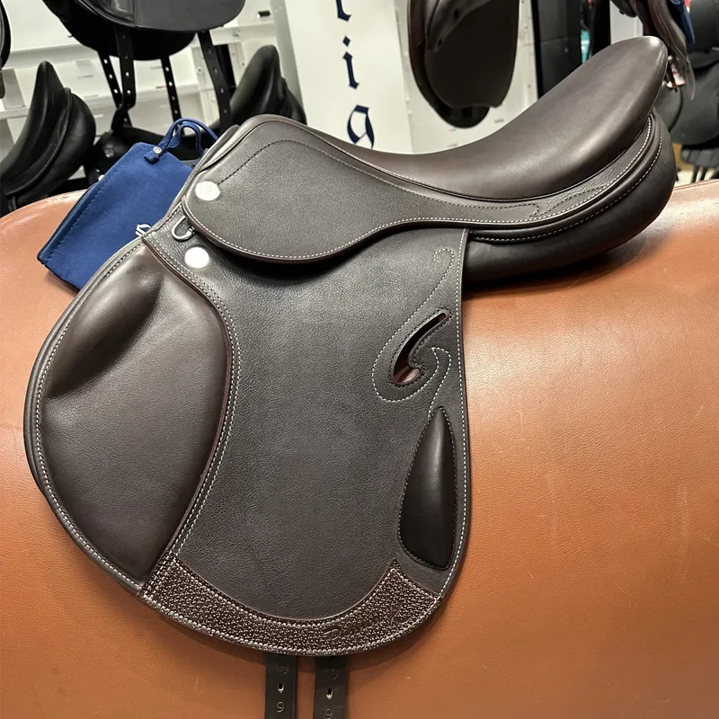 Prestige Passion K Mono Flap Jump Saddle - Tabacco - 17 inch 34