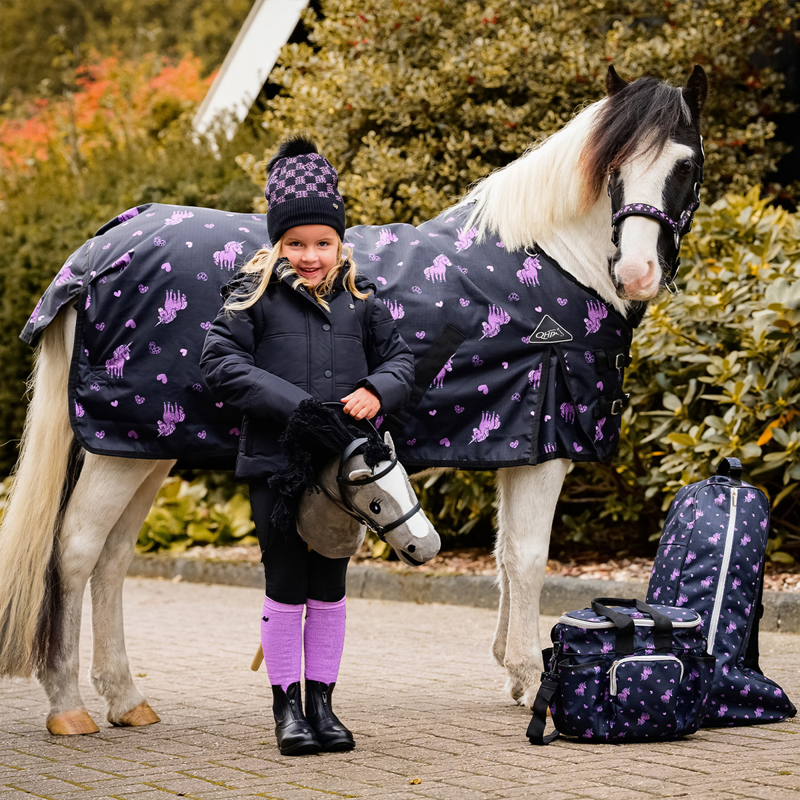 QHP Lize 100g Turnout Rug - Black/Violet-3
