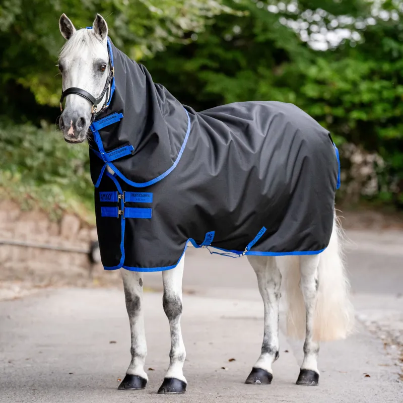 Horseware Amigo Ripstop 900 Plus 100g Turnout Rug - Black/Classic Blue-2