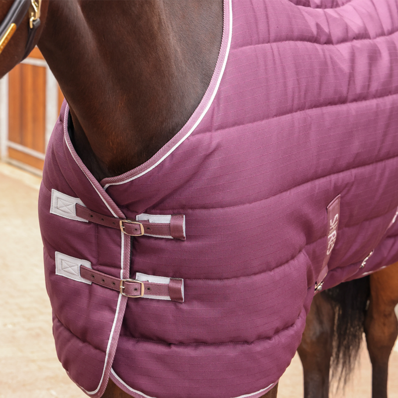 Shires Tempest Original 300 Stable Rug - Burgundy-1