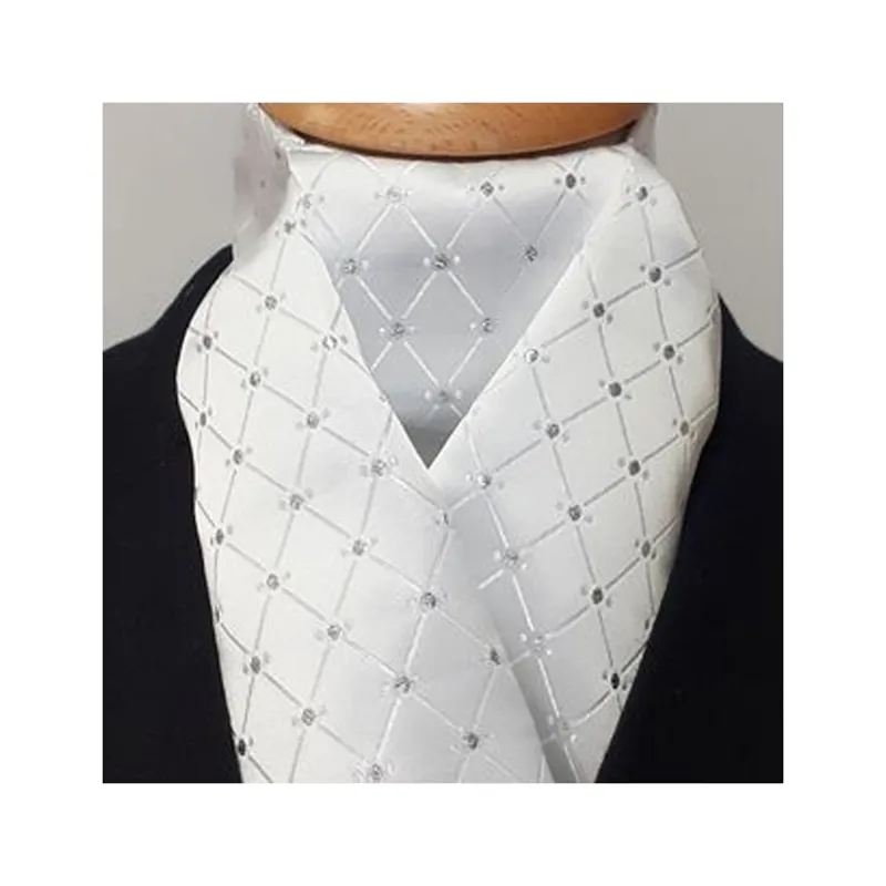 ShowQuest Ready Tied Vintage Stock - Samlesbury White