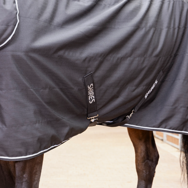 Shires Tempest Lite Combo Stable Rug - Black-2