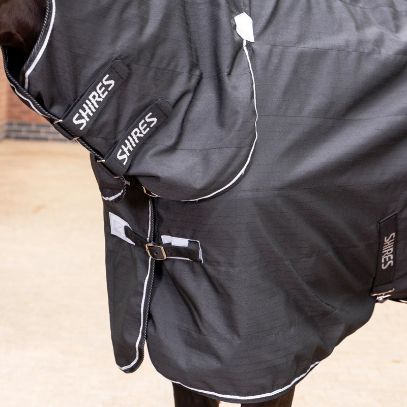Shires Tempest Lite Combo Stable Rug - Black-1