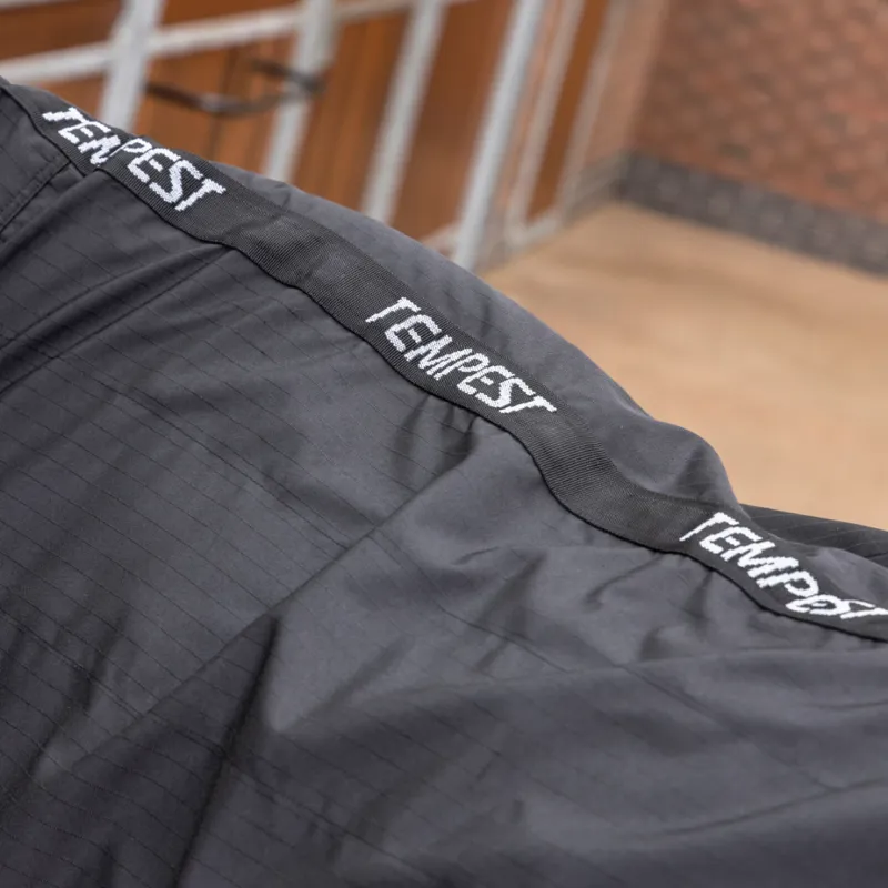 Shires Tempest Lite Combo Stable Rug - Black-4