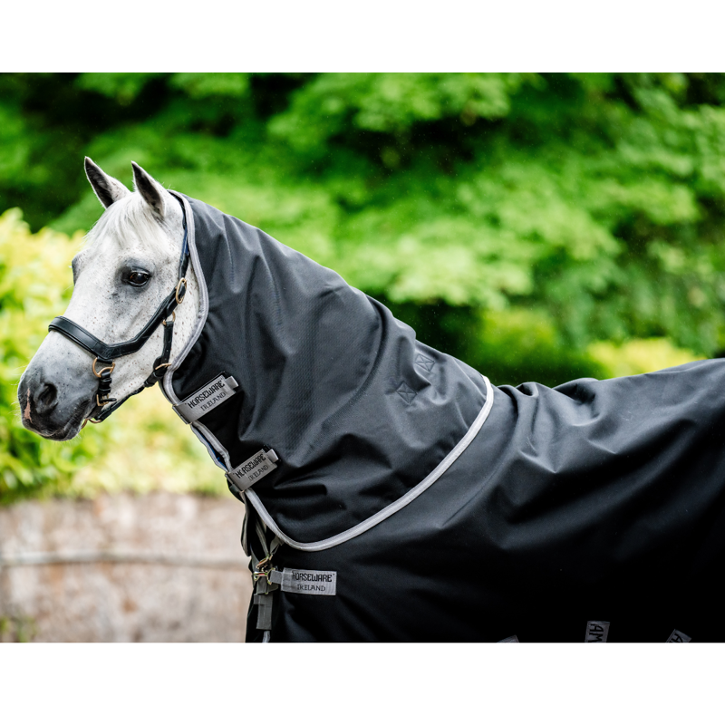 Horseware Amigo Bravo 12 Plus Medium 250g Turnout Rug - Black/Titanium Grey Silver-2