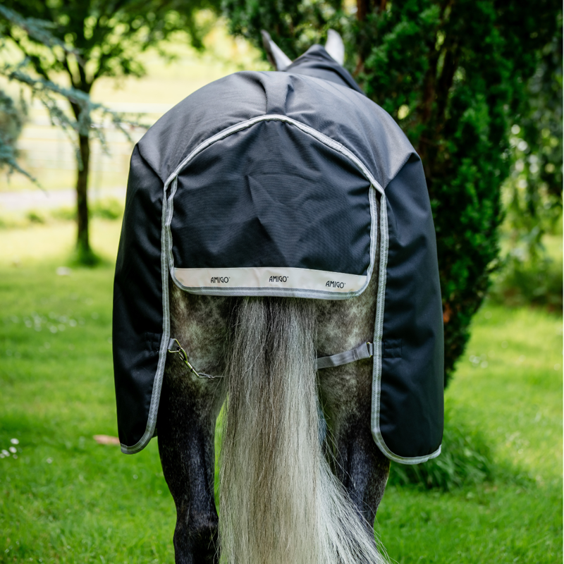Horseware Amigo Bravo 12 Plus Medium 250g Turnout Rug - Black/Titanium Grey Silver-4