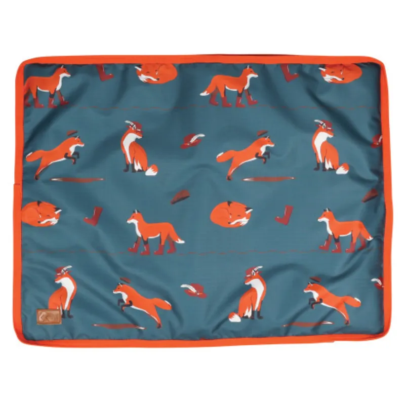Benji And Flo Frivolous Fox Dog Bed - Green/Red/Pumpkin