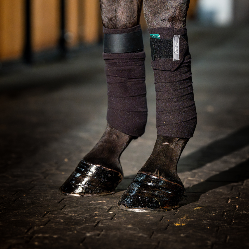 Horseware Amigo Fleece Bandages - Black-2