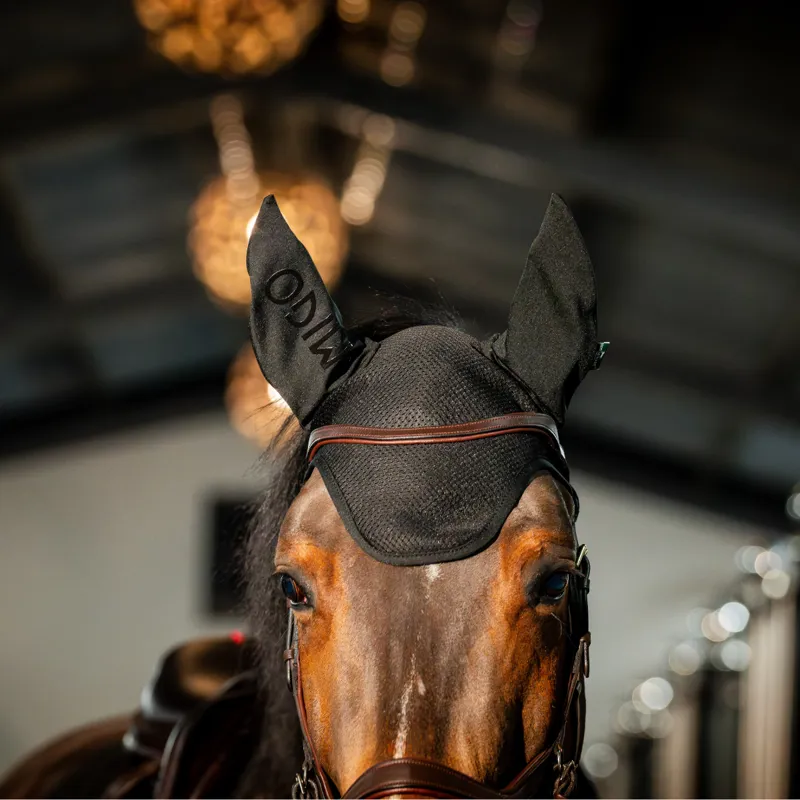 Horseware Amigo Earnet - Black-2