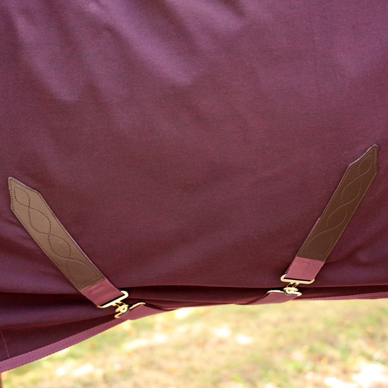 Shires Deluxe Stable Sheet - Black Cherry-2