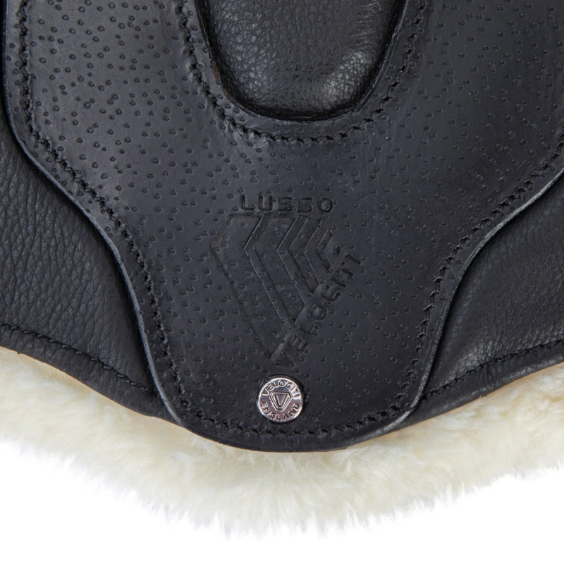 Shires Velociti Lusso Elite Anatomical Girth - Black-2