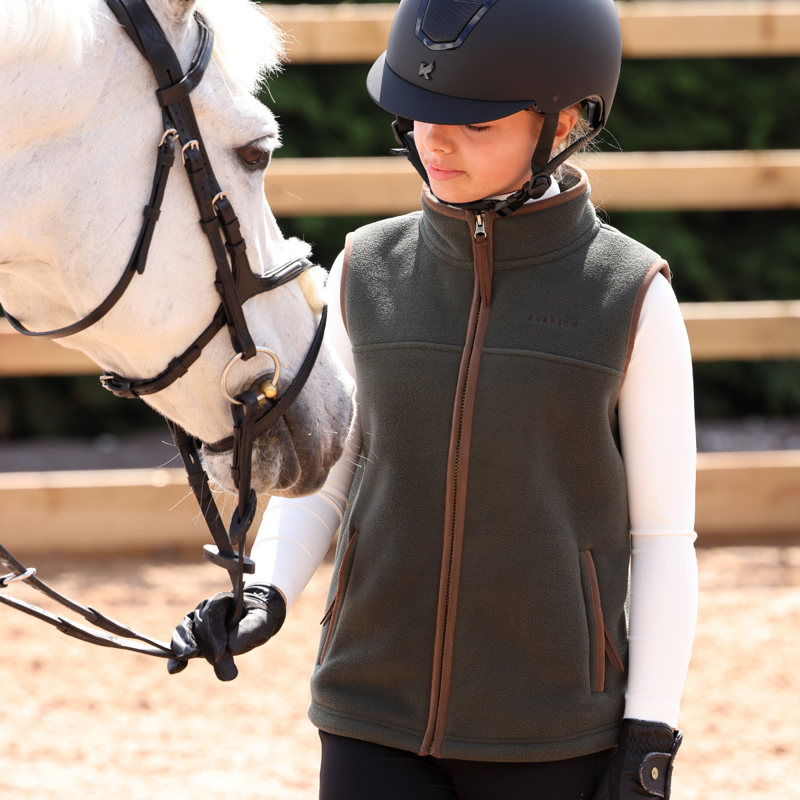 Shires Aubrion Core Fleece Gilet - Young Rider - Green