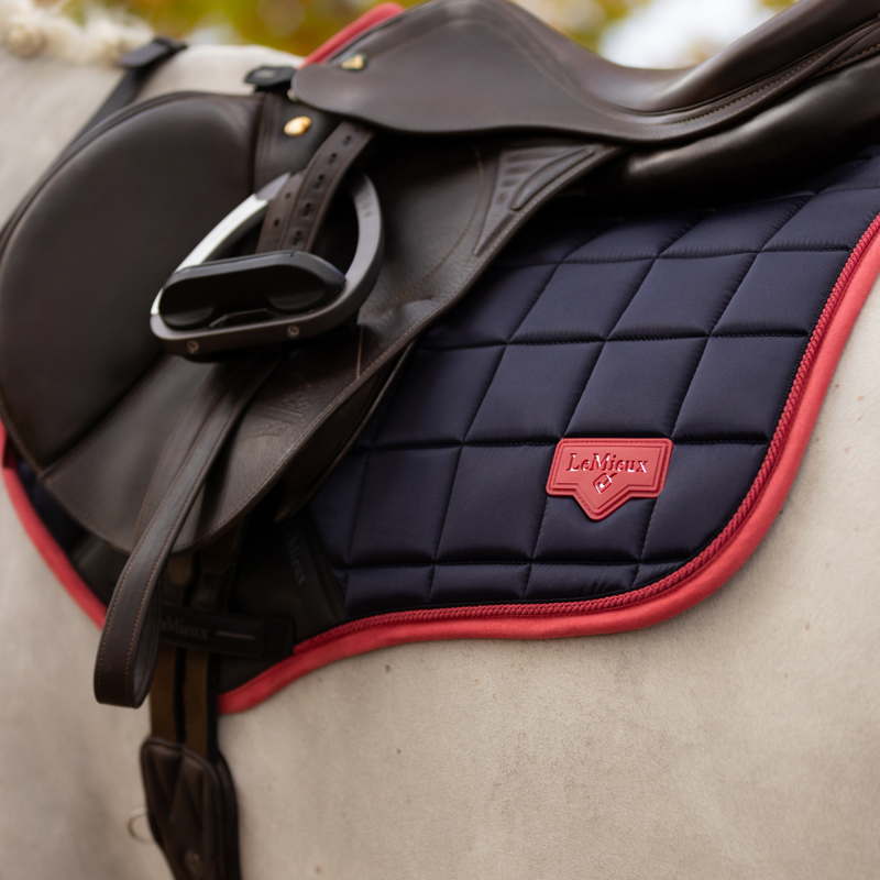 LeMieux Loire Classic Close Contact Square - Navy/Cranberry-1