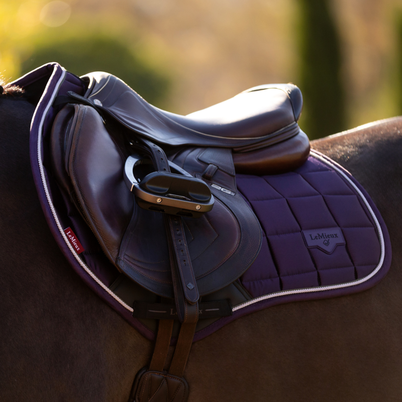LeMieux Loire Classic Close Contact Square - Juniper-1