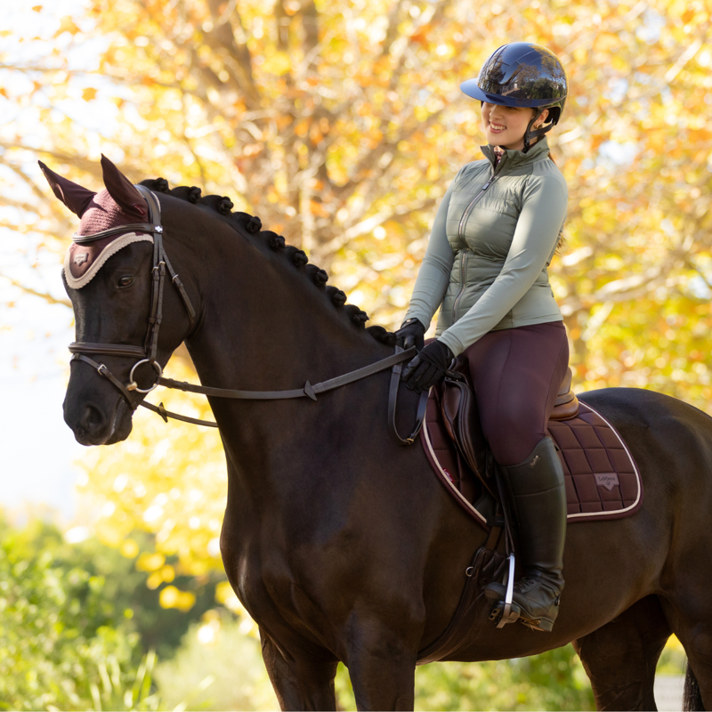 LeMieux Loire Classic Close Contact Square - Damson-3
