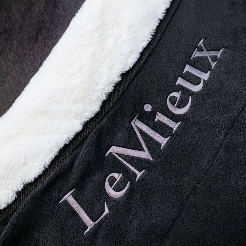 LeMieux Kudos Luxe Fleece Rug - Black-1