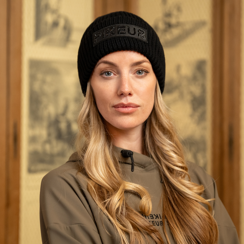 Pikeur Ladies Beanie - Black-1