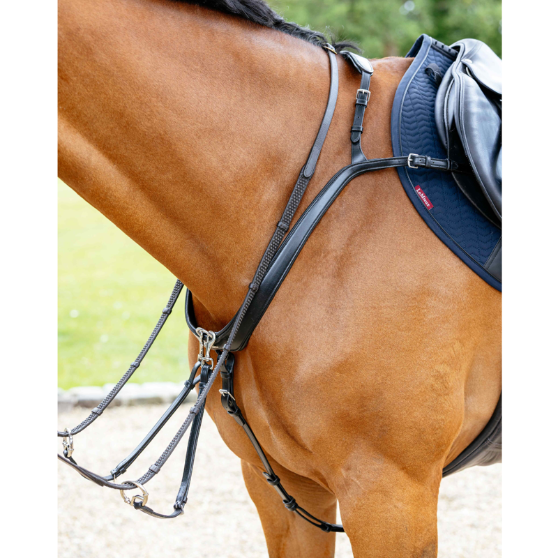 LeMieux Kudos Bridge Breastplate - Black-1