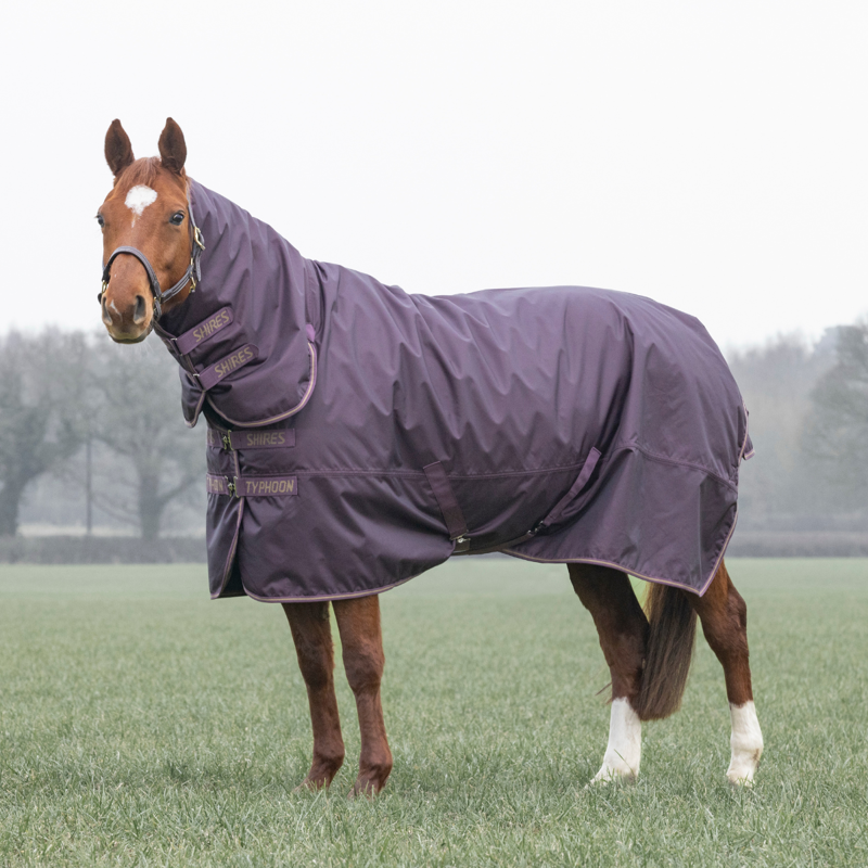 Shires Typhoon 100 Combo Turnout Rug - Black Cherry-1