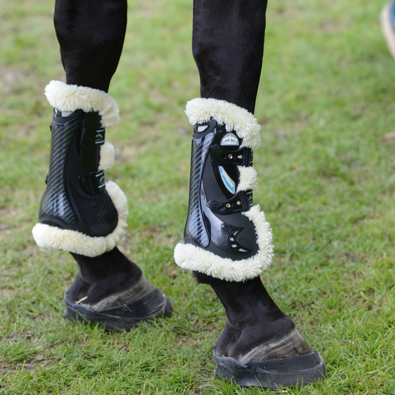 Veredus Save The Sheep Carbon Gel Vento Front Tendon Boot - Black-1