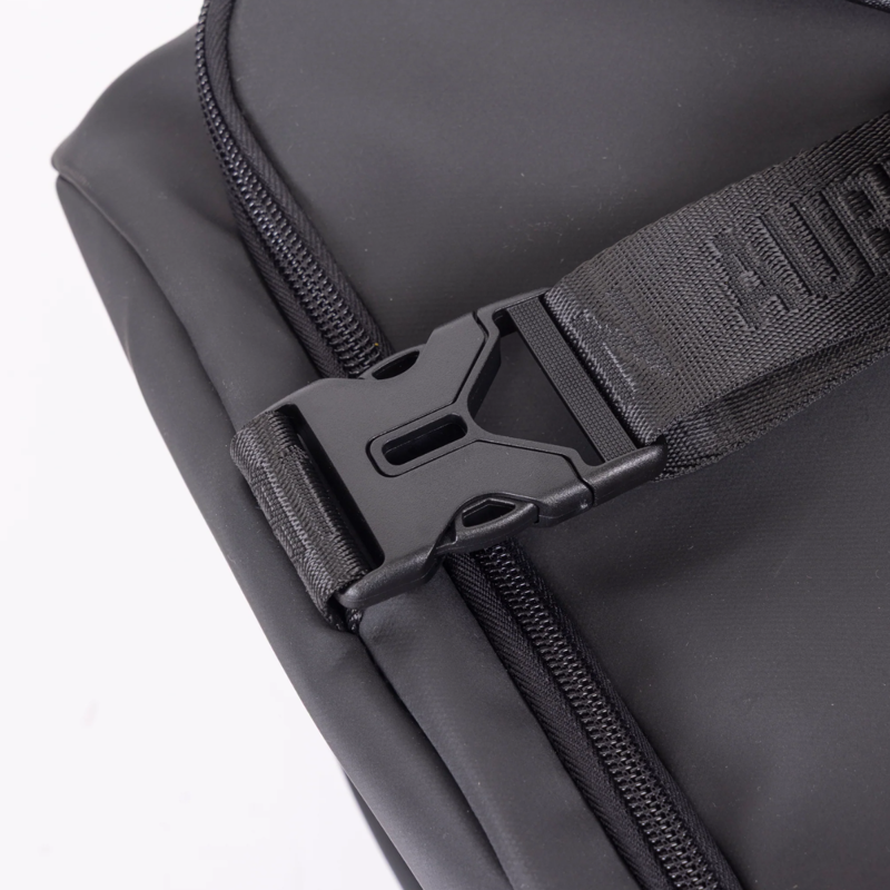 Aubrion React Holdall - Black-8