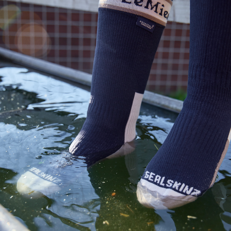 LeMieux x Sealskinz Waterproof Socks - Navy-3