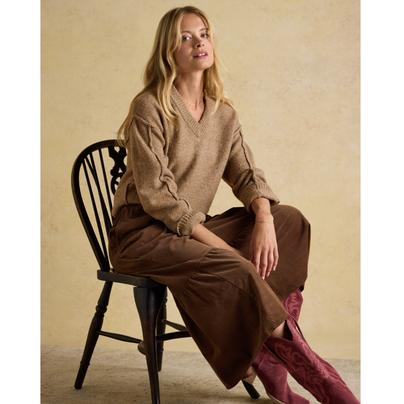 Joules Ladies Hannah V-Neck Relaxed Fit Jumper - Tan Brown-5