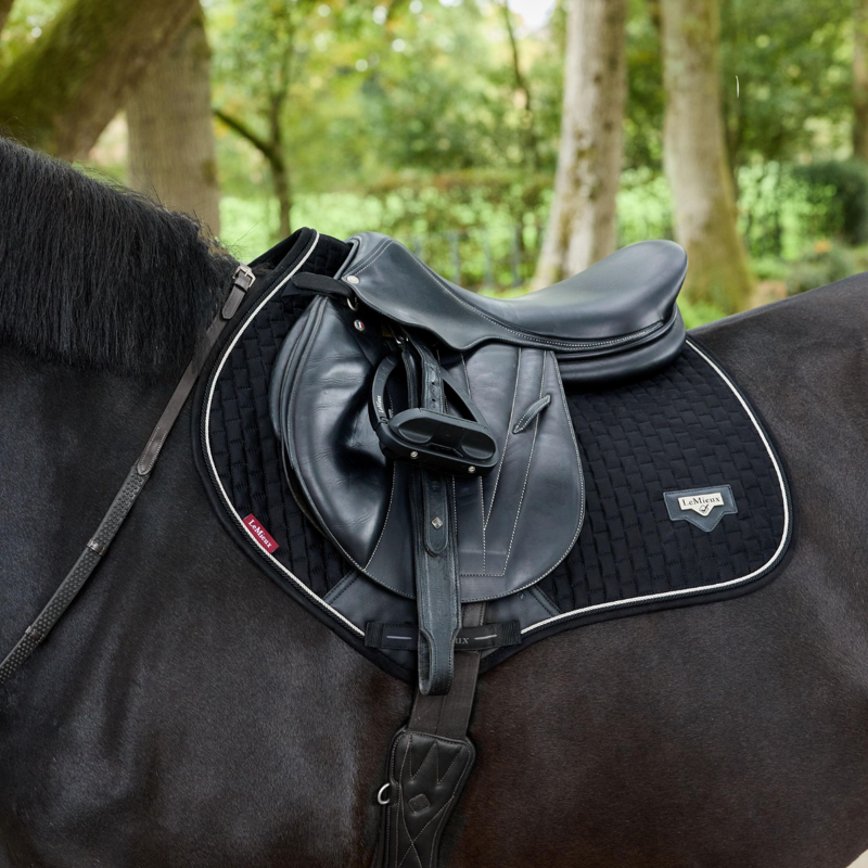 LeMieux Puissance Suede Close Contact Square - Black-1