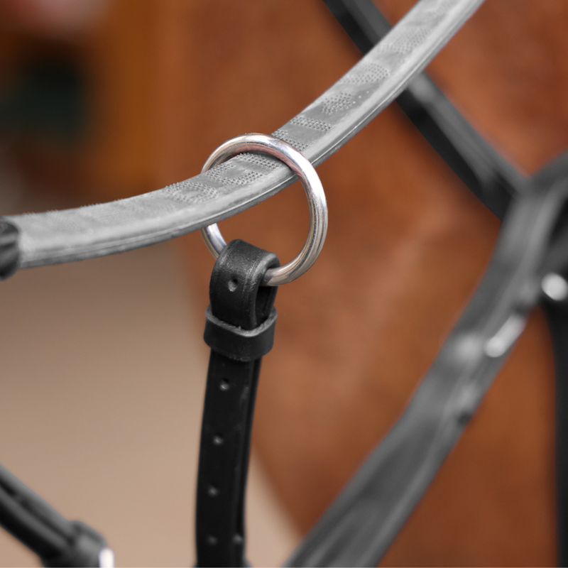 Shires Velociti Rapida Elastic Breastplate - Black-3