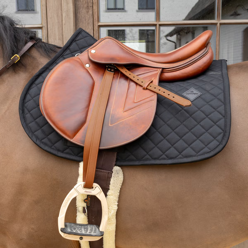 Kentucky Skin Friendly Sheepskin Show Jumping Saddlepad Full - Black-1