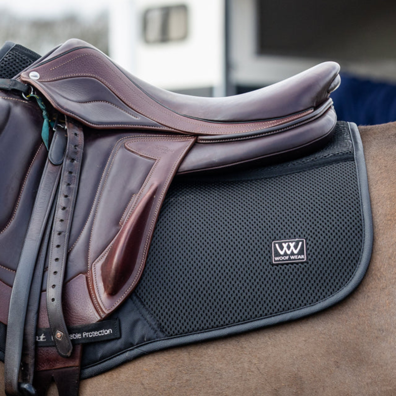 Woof Wear iVent CC Saddle Pad - Black-3
