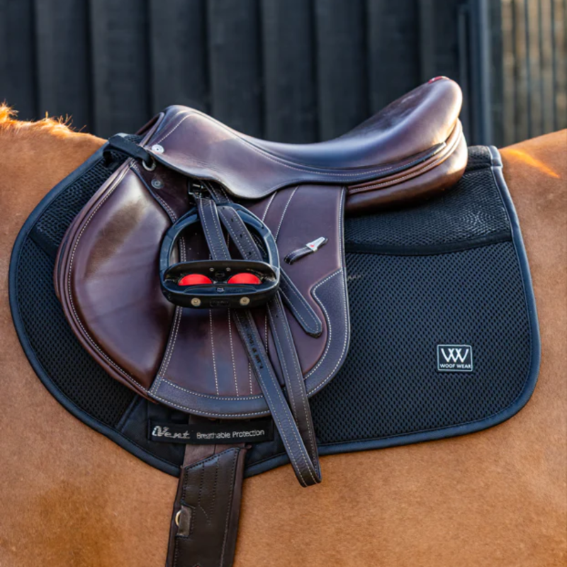 Woof Wear iVent CC Saddle Pad - Black-6