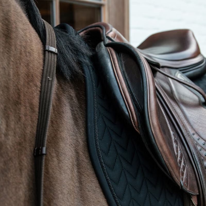Kentucky Fishbone Competition Jumping Saddlepad - Black-2