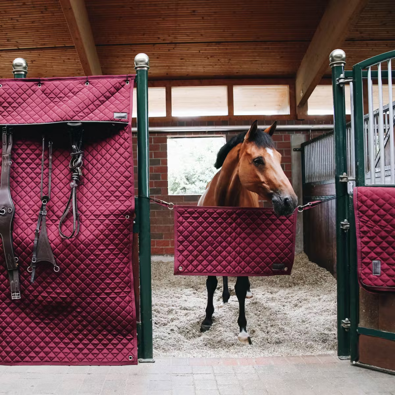 Kentucky Stable Curtain - Bordeaux-1
