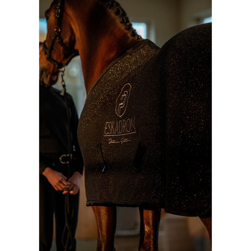 Eskadron Jersey Sparkle Sweat Rug Platinum SS26 - Black-1
