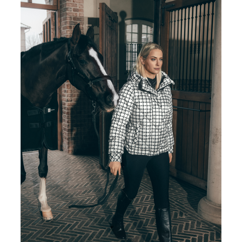 Pikeur Ladies Quilted Diamond Jacket - Soft Cream-2