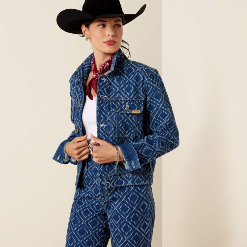 Ariat Women's Boxy Crop Jacket - Needle Punch