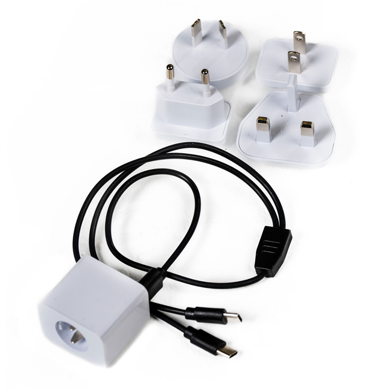 Horseware Ice Vibe Cable and Transformer - Black