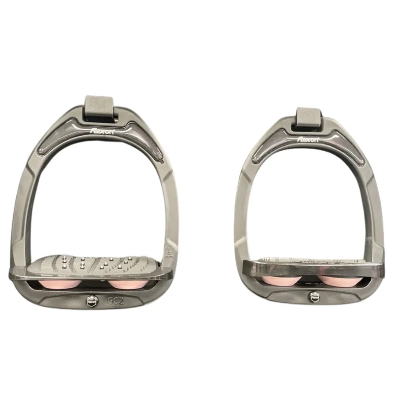 Flex-On Green Composite Stirrups - Inclined Ultra Grip - Black/Black/Light Pink
