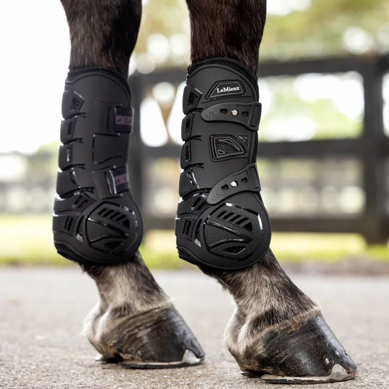 LeMieux Motion Cool Tendon Boot - Black-5