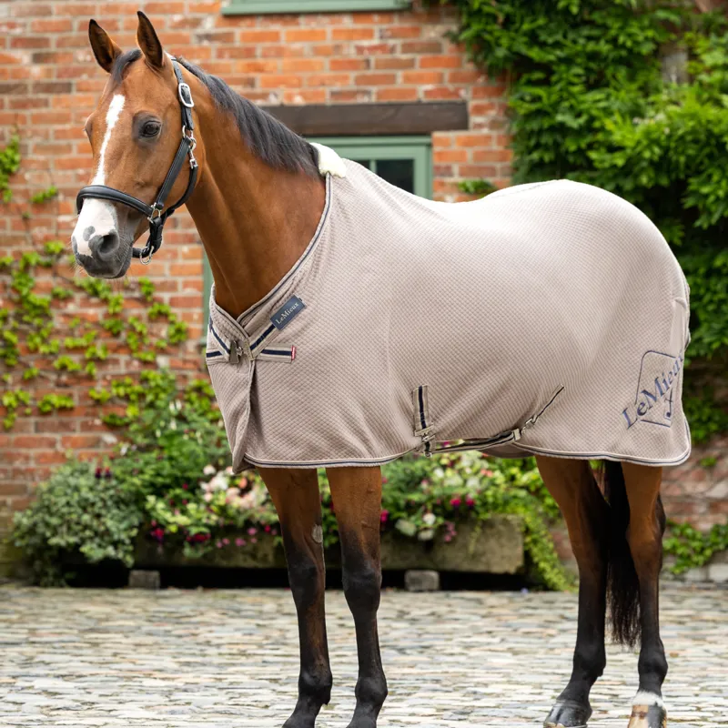 LeMieux Kudos Bamboo Cooler - Pecan