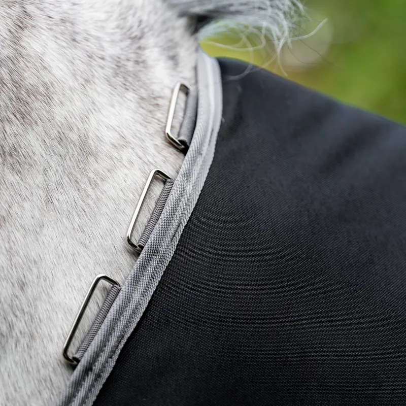 Horseware Amigo Bravo 12 Plus Lite 0g Turnout Rug -  Black/Titanium Grey Silver-3
