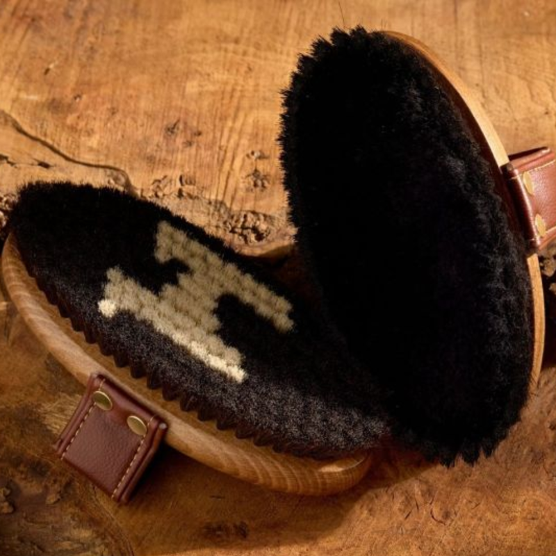 Horseware Signature Polishing Brush - Wood/Natural Fibres-1