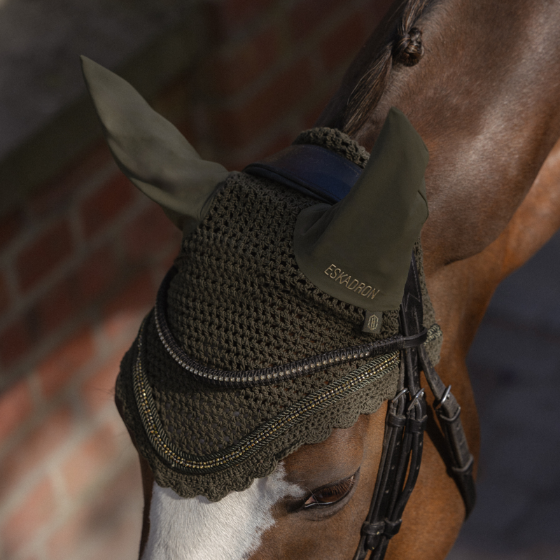 Eskadron Crystal Fly Hood Heritage AW26 - Deep Moss-2