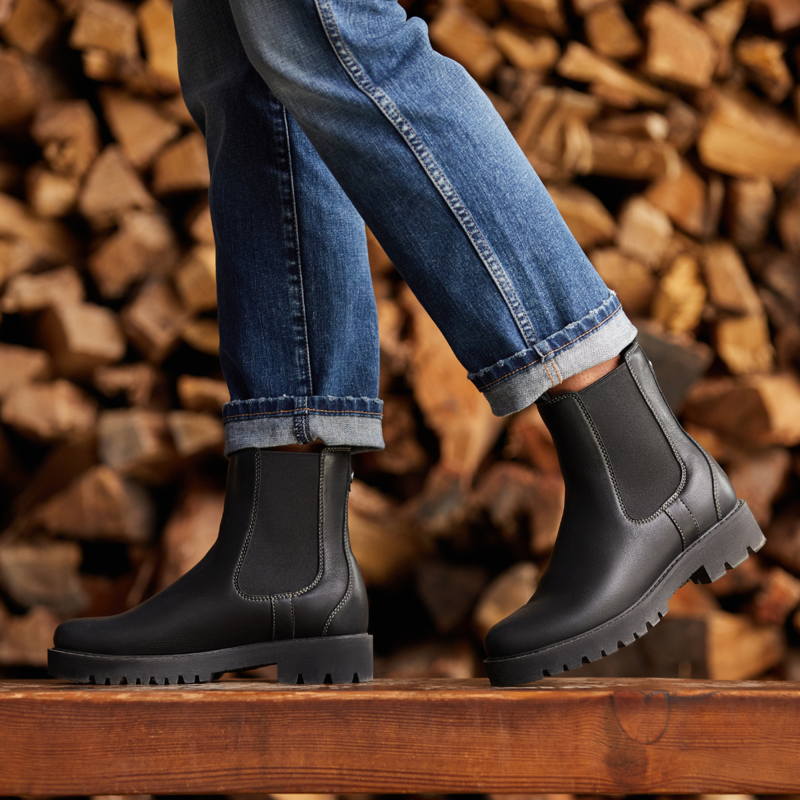 Ariat Women's Wexford Lug Mid Waterproof Boots - Jet Black-7