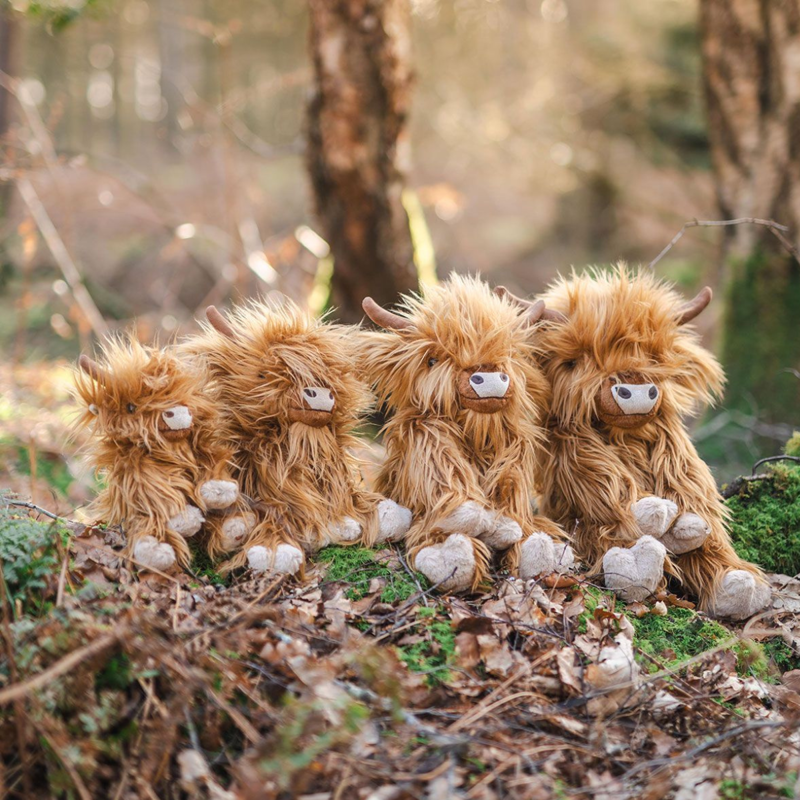 Wrendale Designs 'Giant Gordon' Plush Highland Cow -1