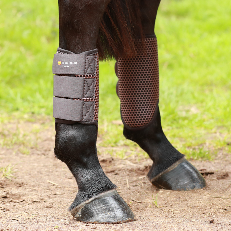 Equilibrium Tri-Zone Brushing Boots - Brown-2