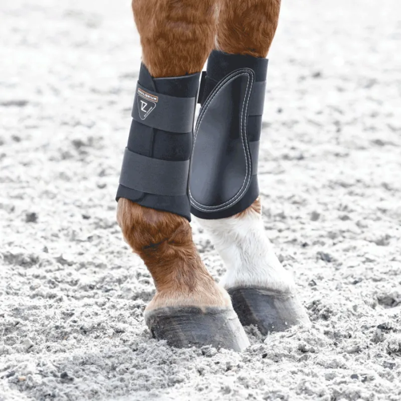 Equilibrium Tri-Zone Brushing Boots - Black -2