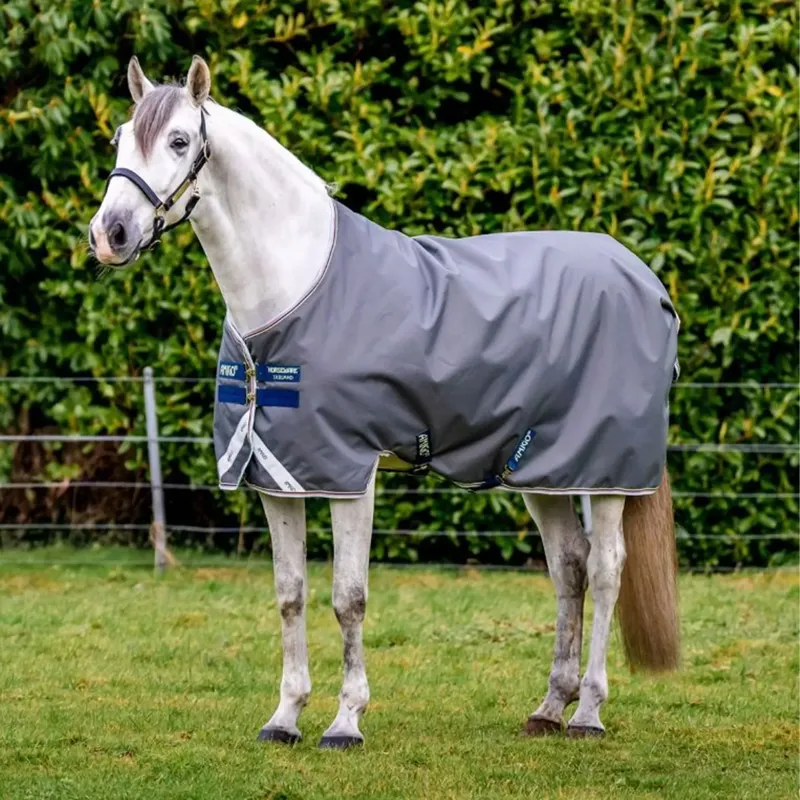 Advent Day 23 .2 Horseware Amigo Bravo 12 0g Light Turnout Rug - Shadow/Navy/Rose
