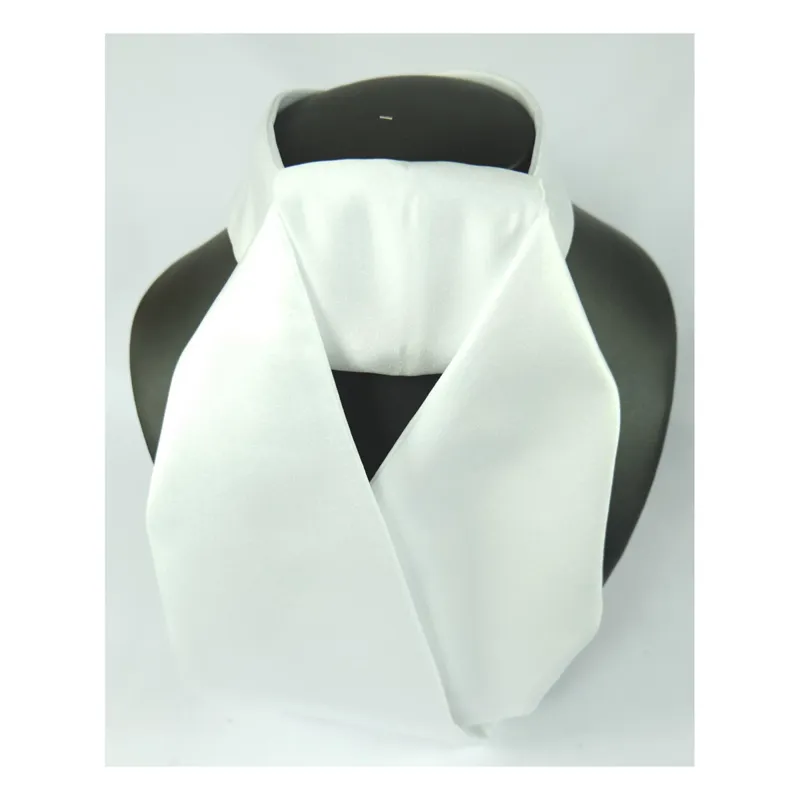 Show Quest Satin Tied Stock 